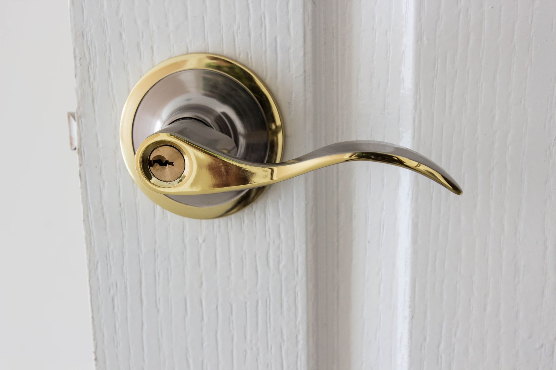 Cerrajero en Intxaurrondo